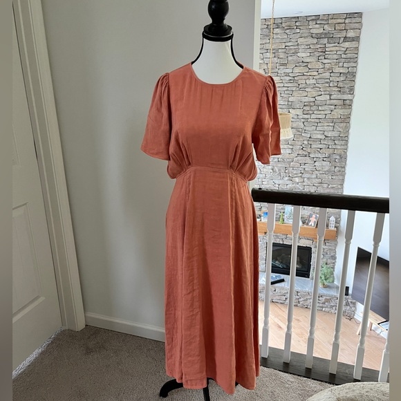 Zara Dresses & Skirts - Zara Back Open Midi Dress